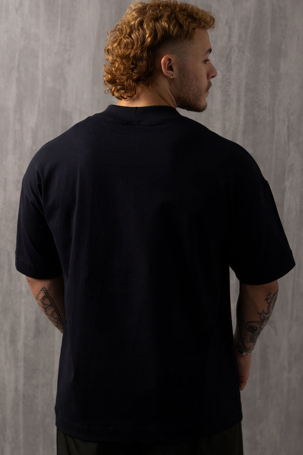 Camiseta Oversized Luxury Veludo - Preta