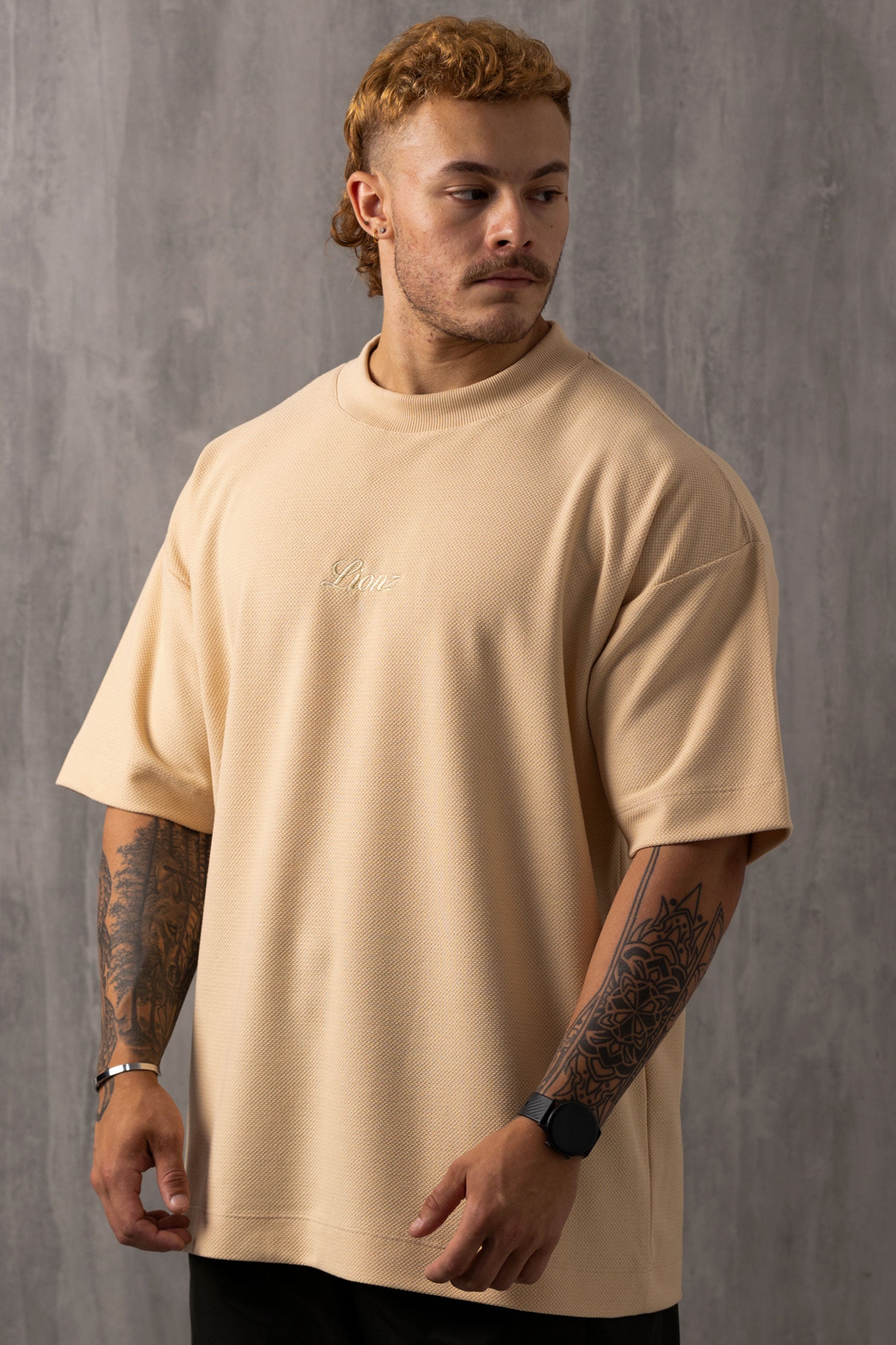 Camiseta Oversized Texturizada - Bege