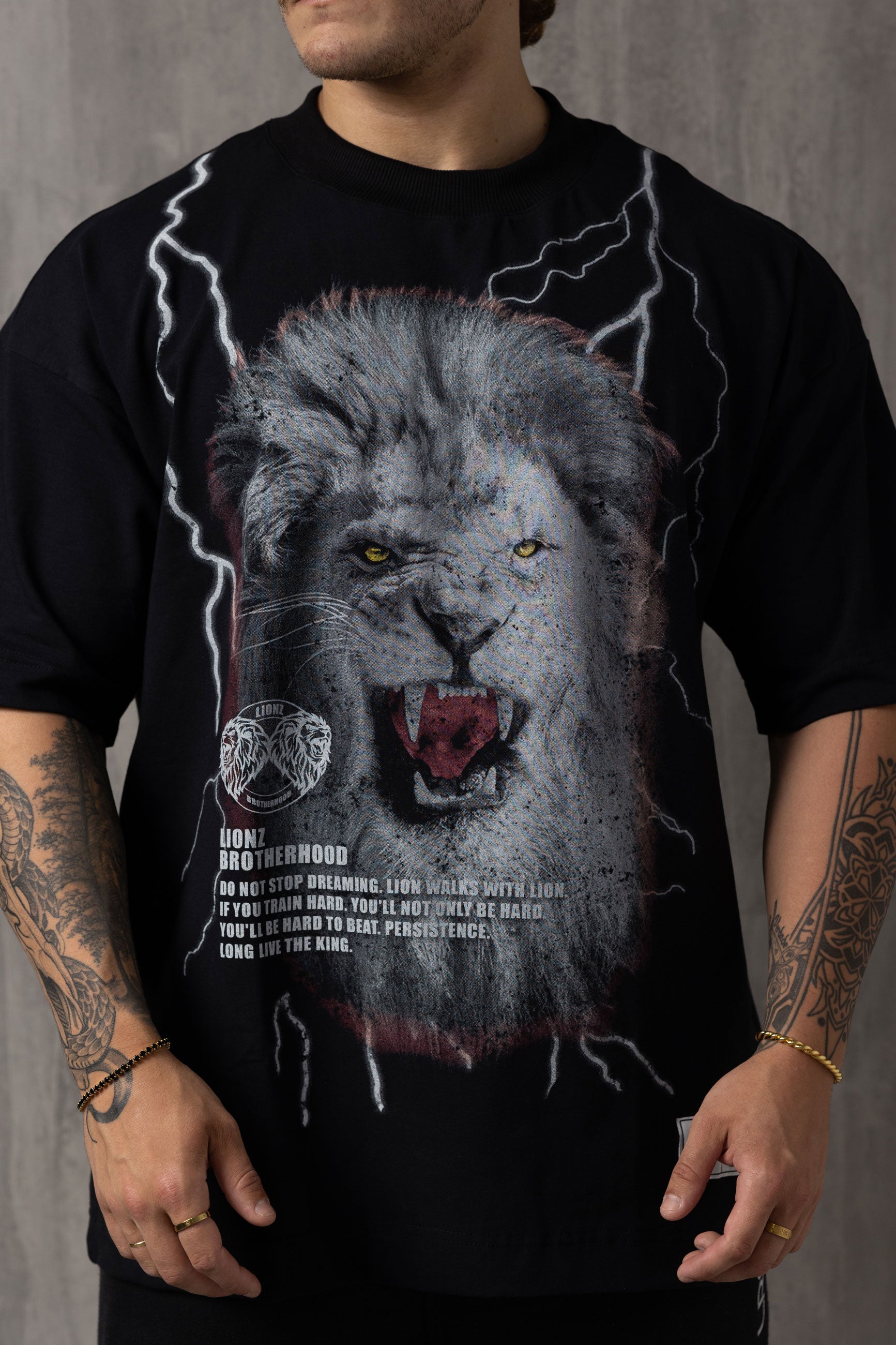 Camiseta Oversized Thunder Lion