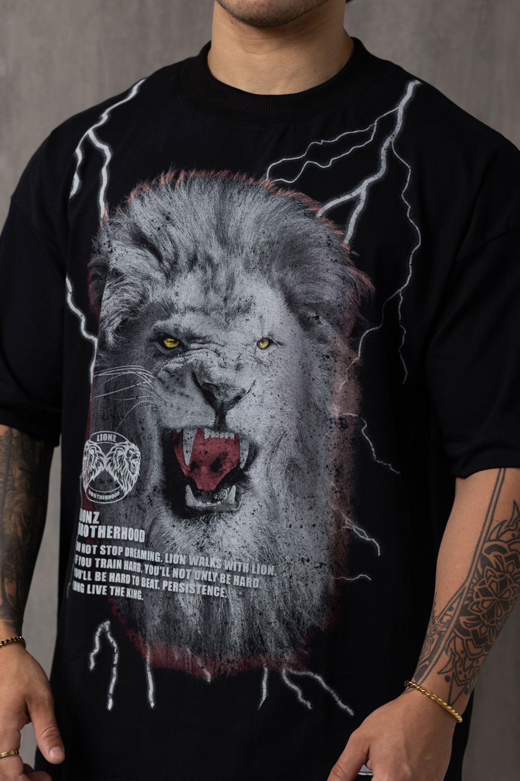 Camiseta Oversized Thunder Lion