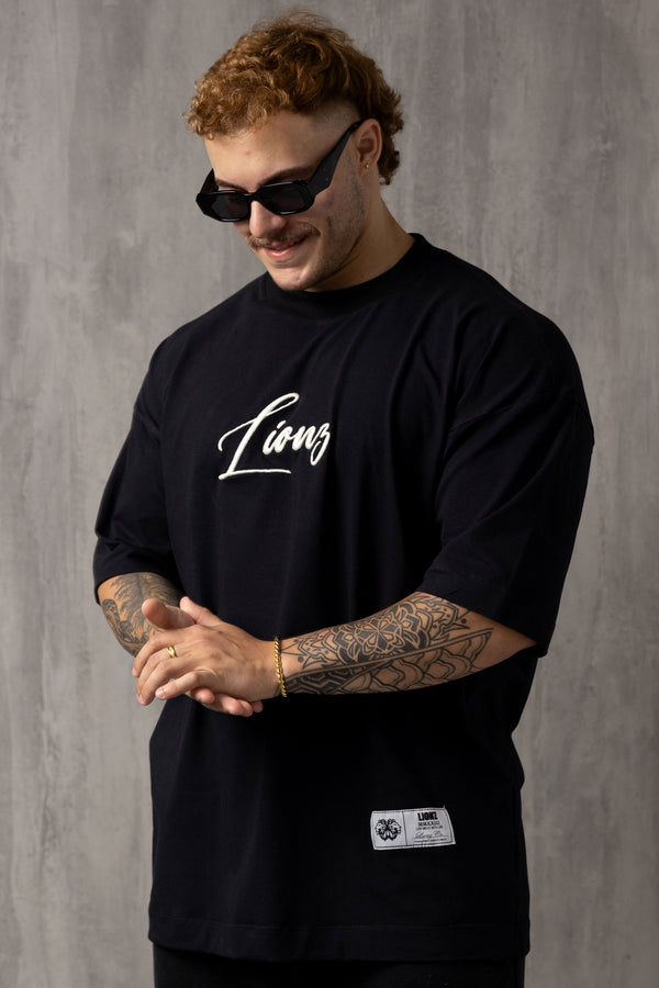 Camiseta Oversized Lionz Bordada - Preta