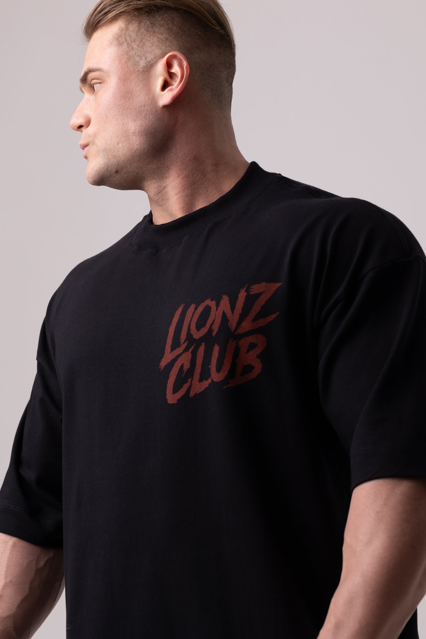 Camiseta Oversized Lionz Club - Preta