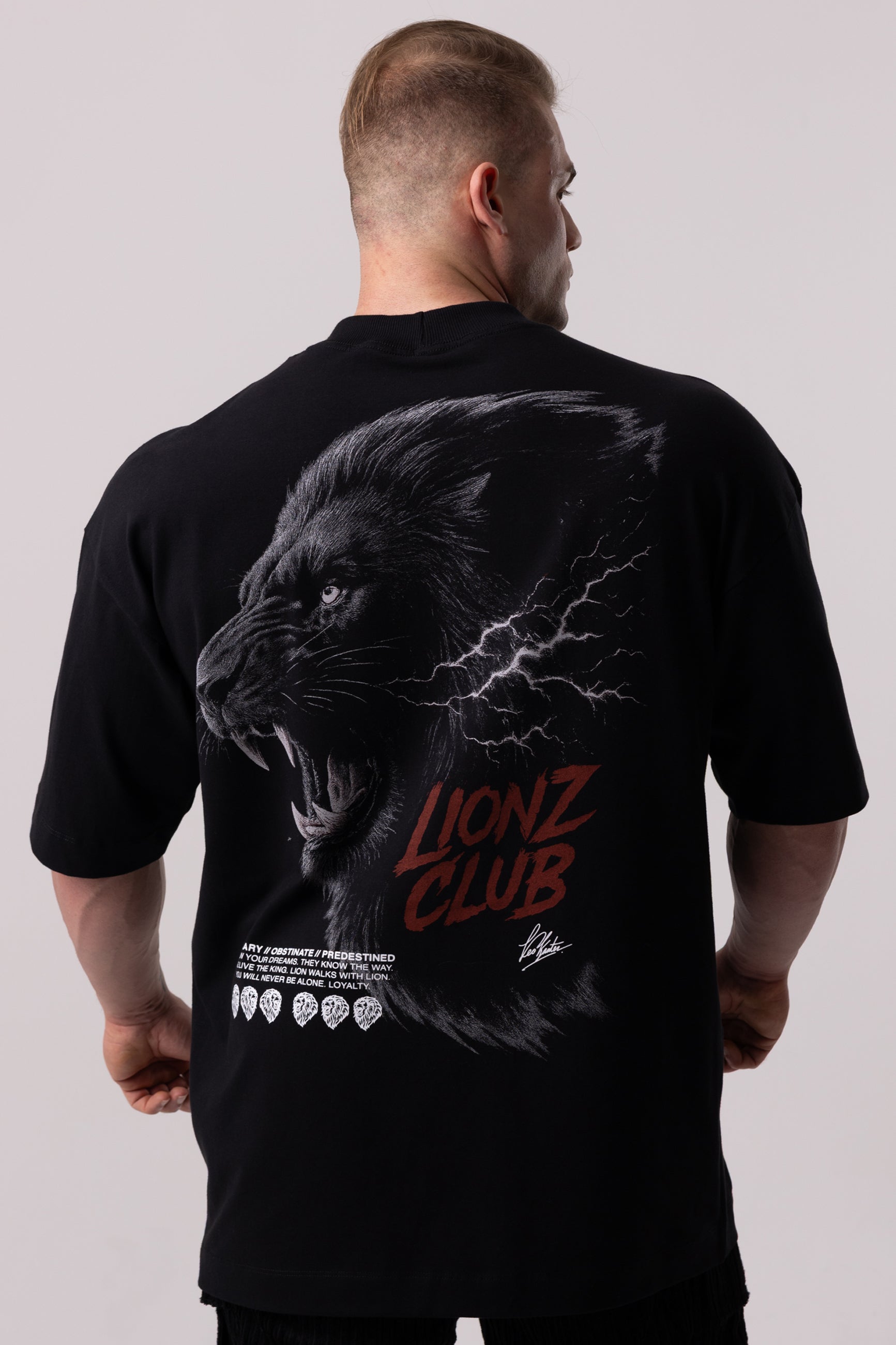 Camiseta Oversized Lionz Club - Preta