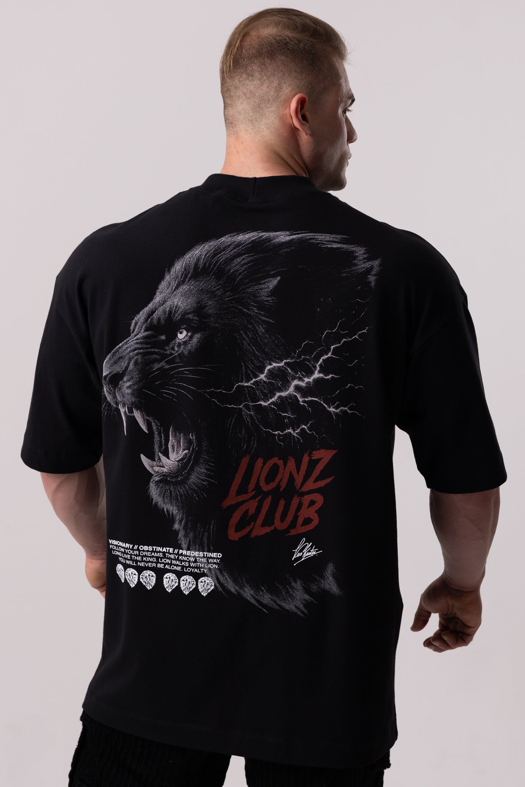 Camiseta Oversized Lionz Club - Preta