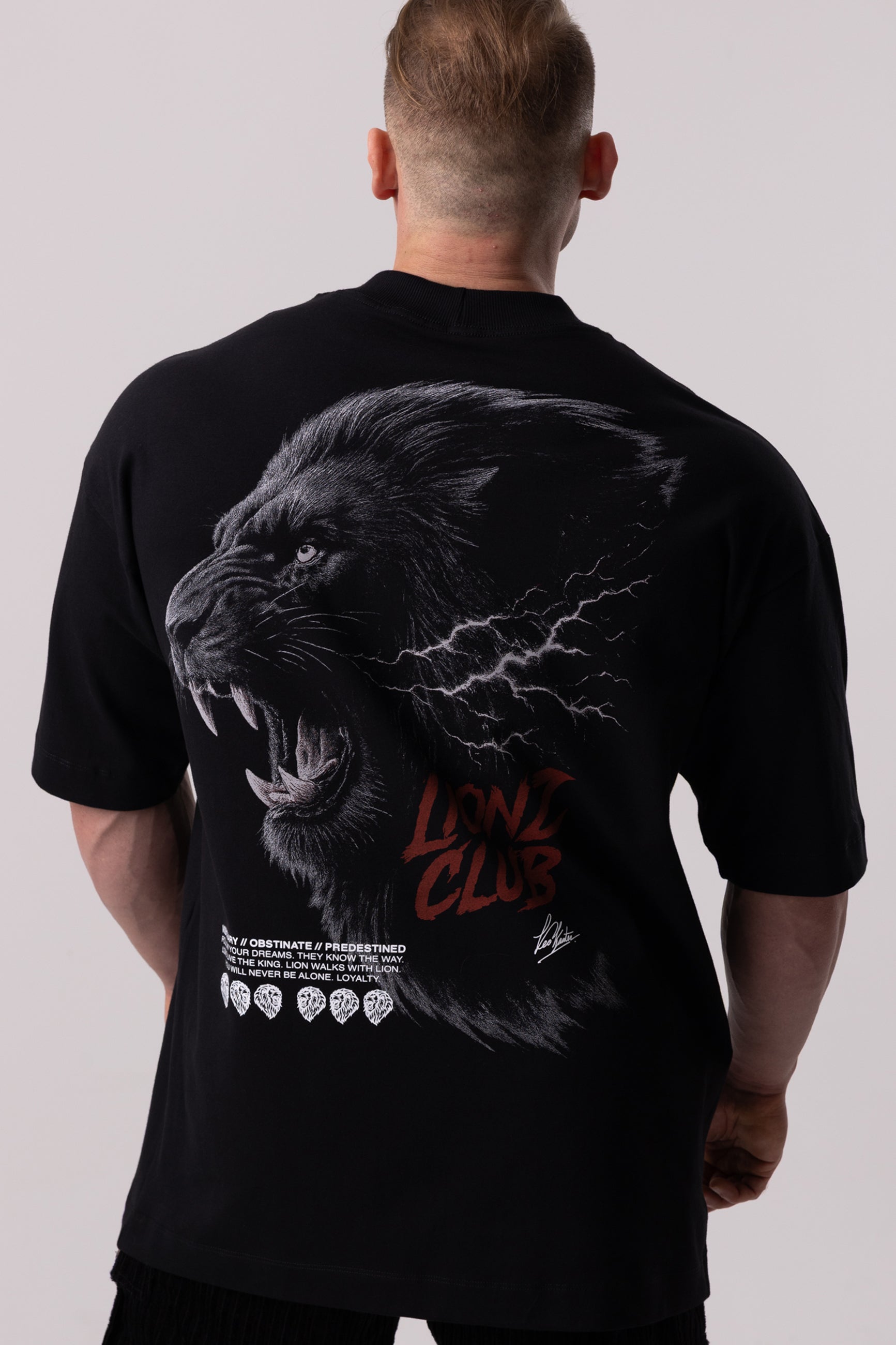Camiseta Oversized Lionz Club - Preta