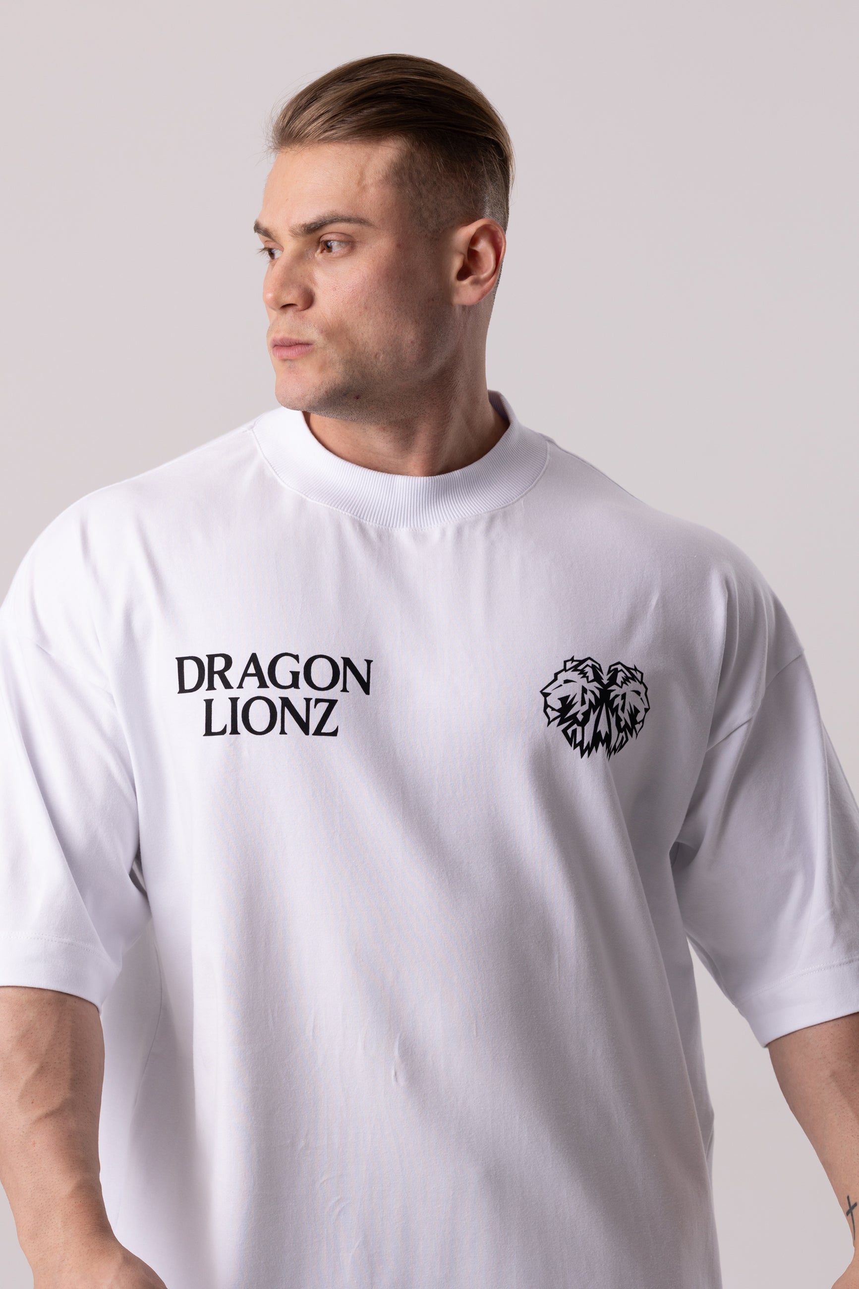 Camiseta Oversized Dragon - Branca