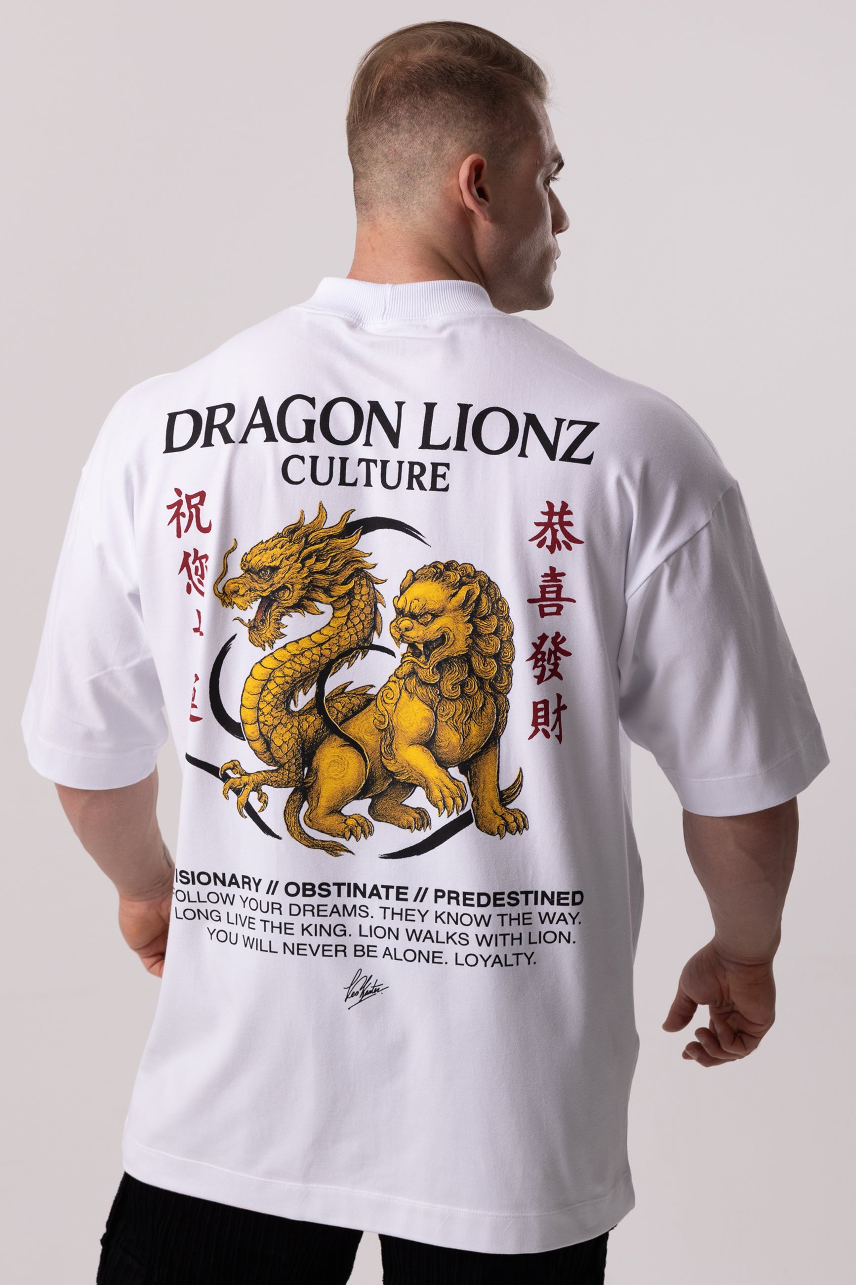 Camiseta Oversized Dragon - Branca