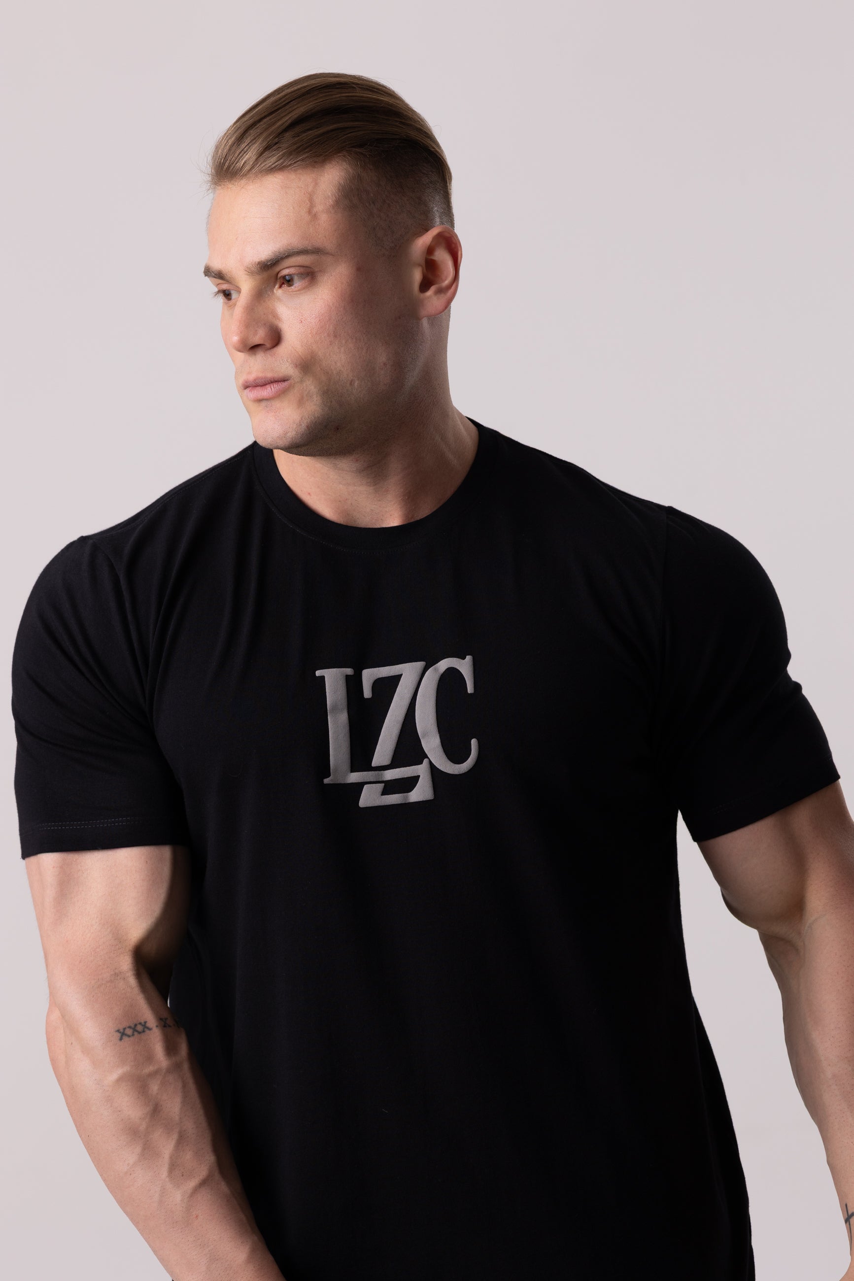 Camiseta Slim LZC - Preta
