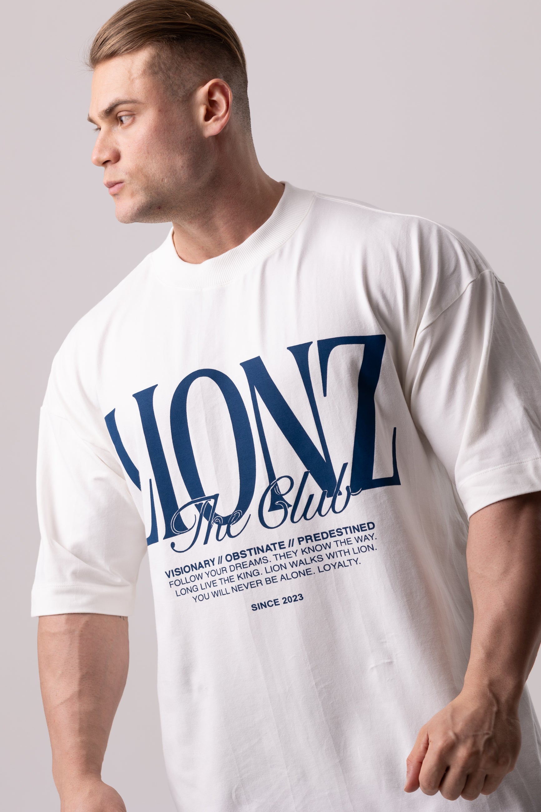 Camiseta Oversized The Club - OffWhite