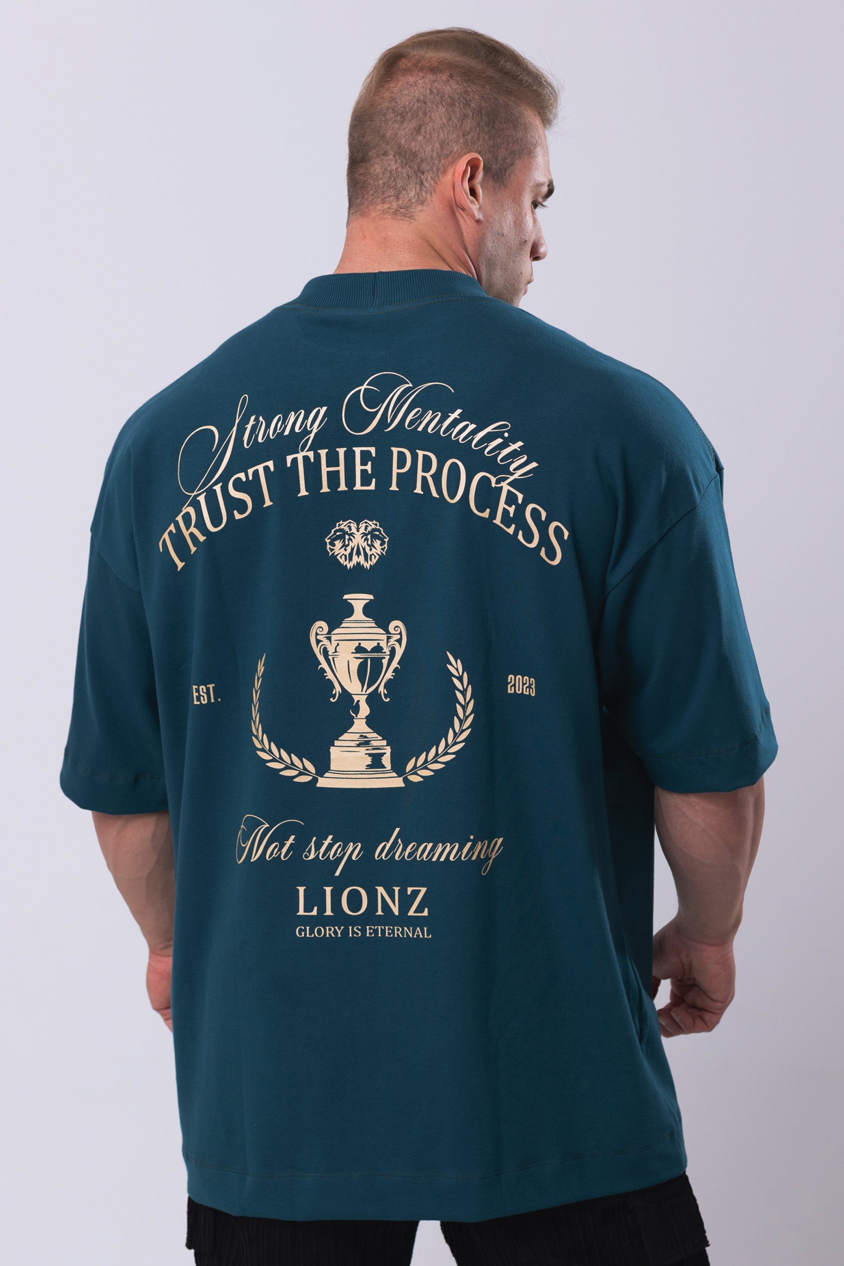 Camiseta Oversized Trust - Málaga