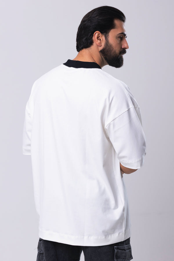 Camiseta Oversized Lisa - OffWhite&Black