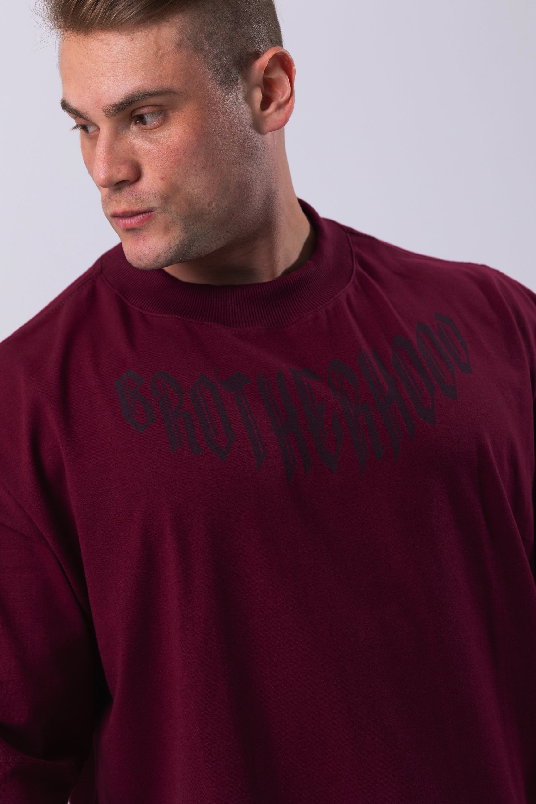 Camiseta Oversized Irmandade - Bordo