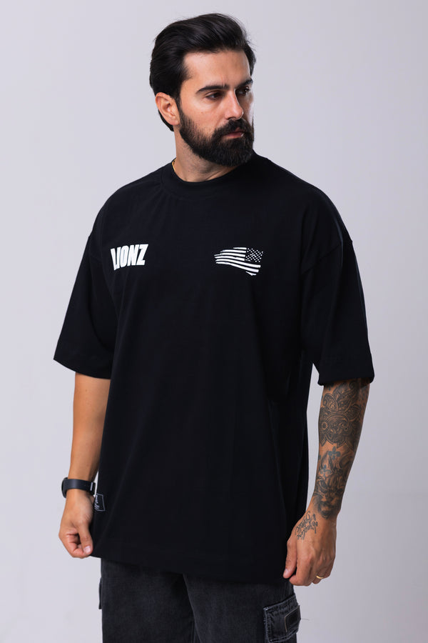 Camiseta Oversized American Lion - Preta