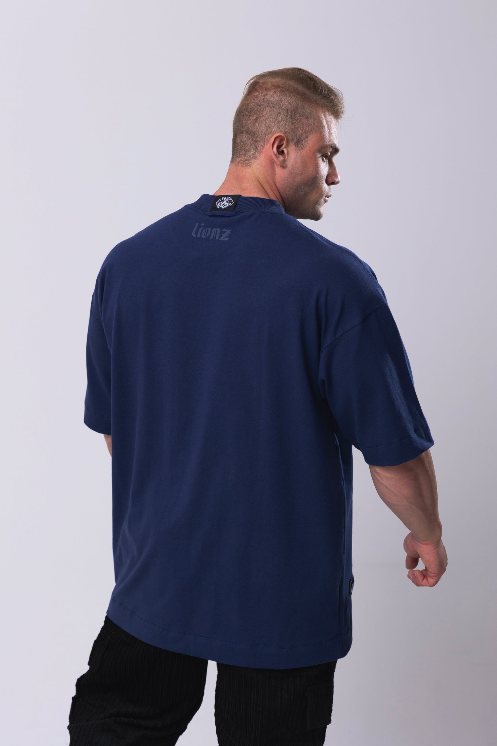 Camiseta Oversized Irmandade - Marinho