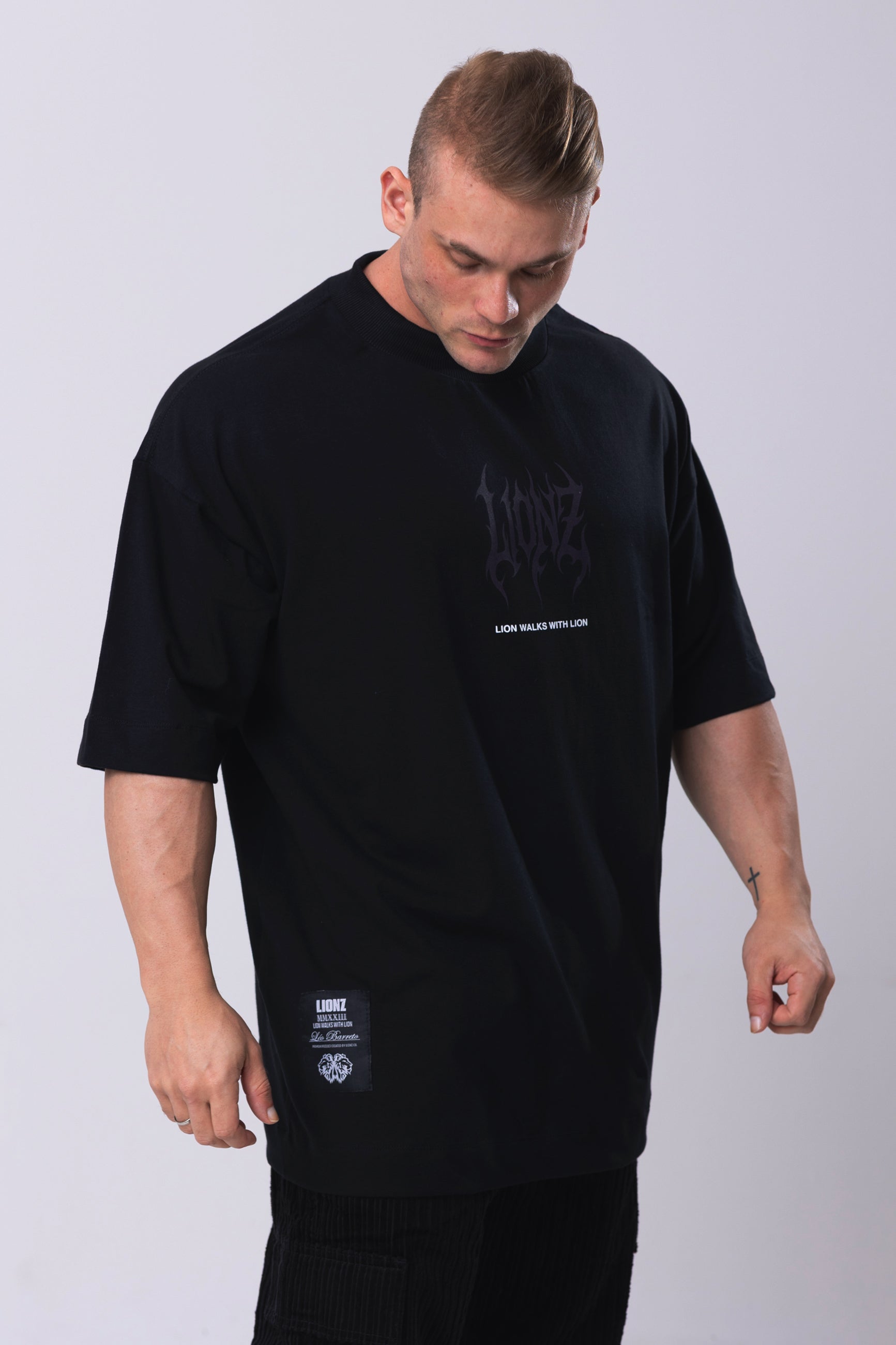 Camiseta Oversized LWWL - Preta