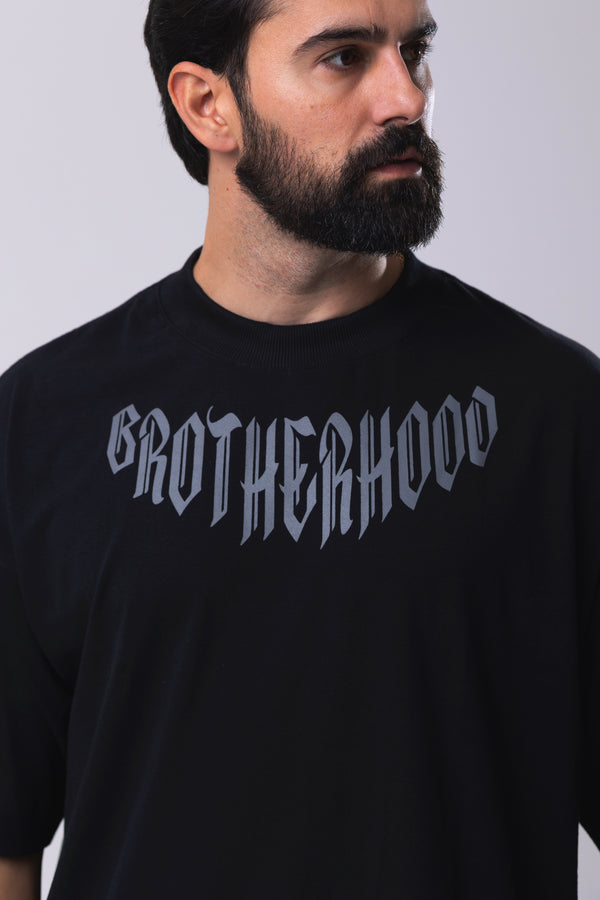 Camiseta Oversized Irmandade - Preta