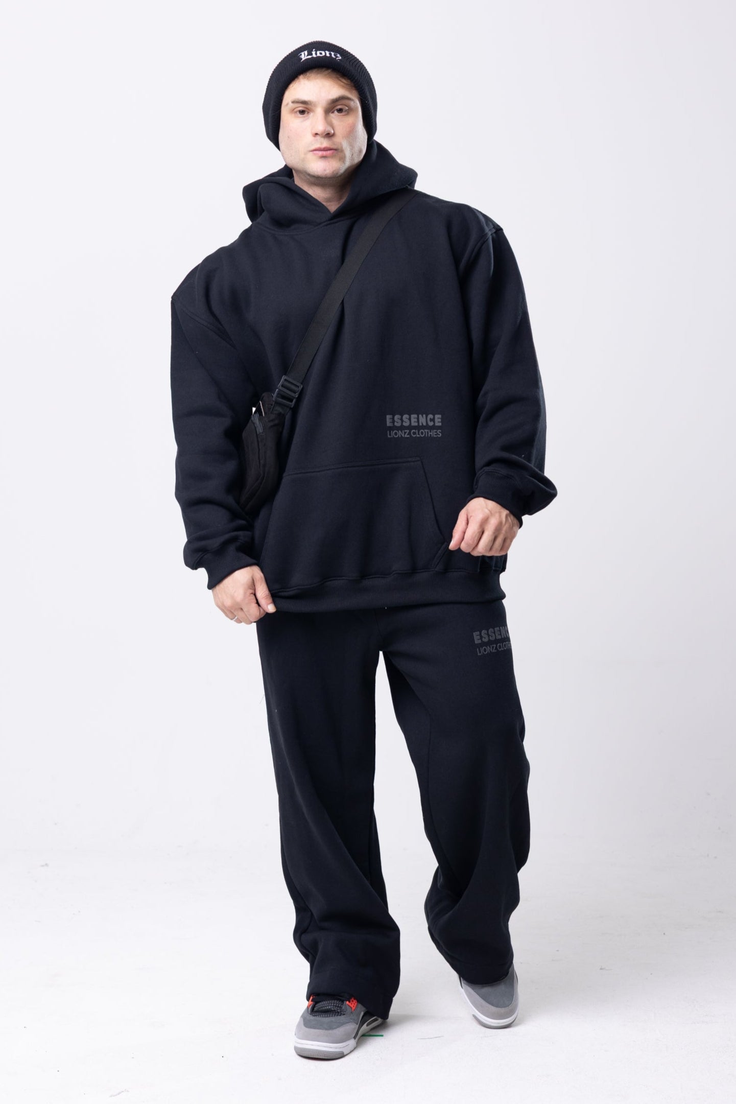 Casaco Moletom Premium Essence - Preto