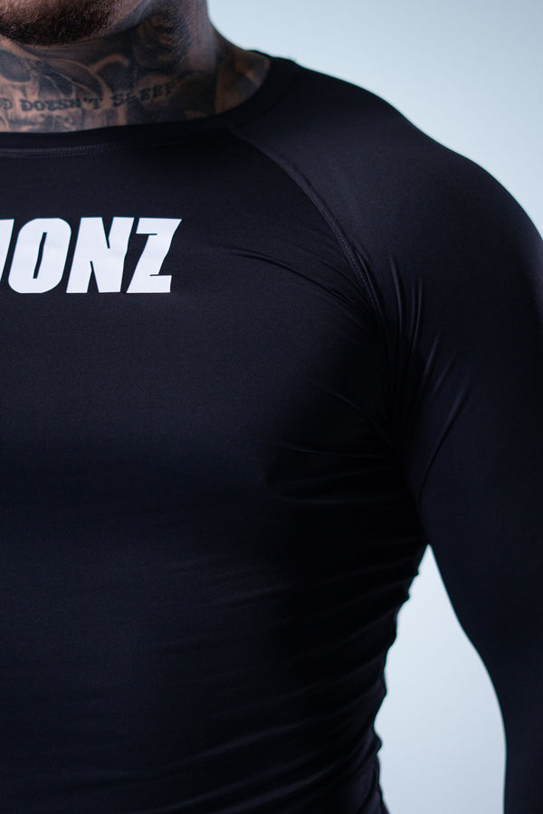 Camiseta Termic Pro Manga Longa LIONZ - Preta