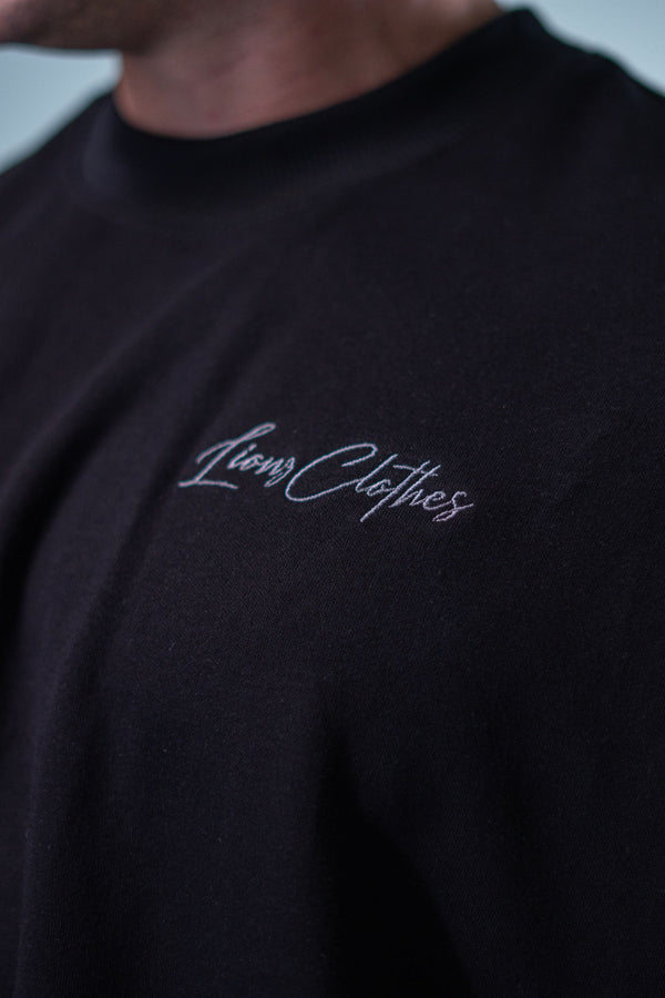 Camiseta Oversized Deluxe LionzClothes - Preta