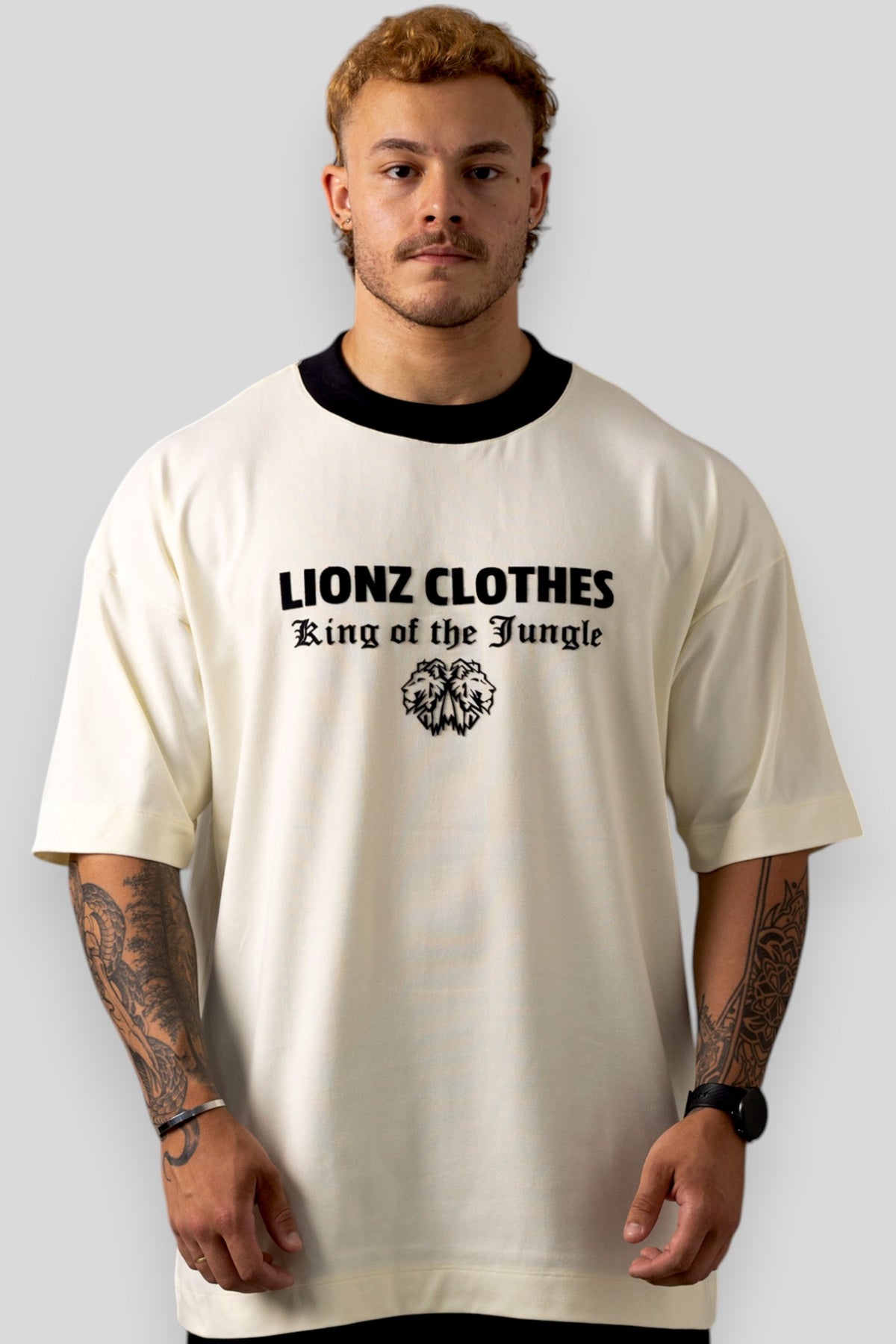 Camiseta Oversized Luxury Veludo - OffWhite