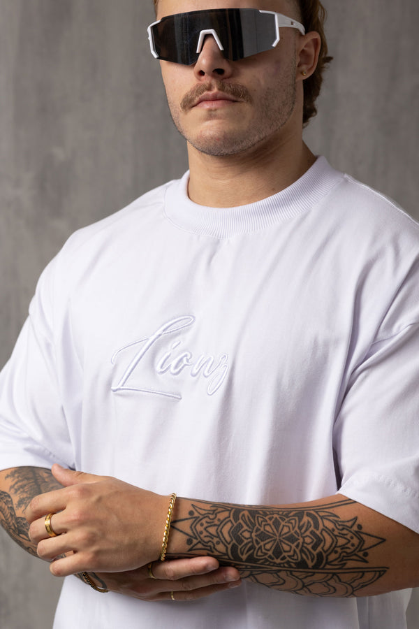 Camiseta Oversized Lionz Bordada - Branca