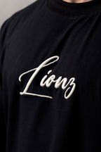 Camiseta Oversized Lionz Bordada - Preta