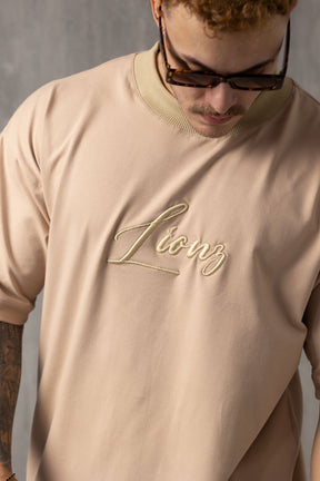 Camiseta Oversized Lionz Bordada - Bege