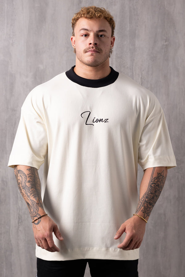 Camiseta Oversized Bordada King - OffWhite&Black