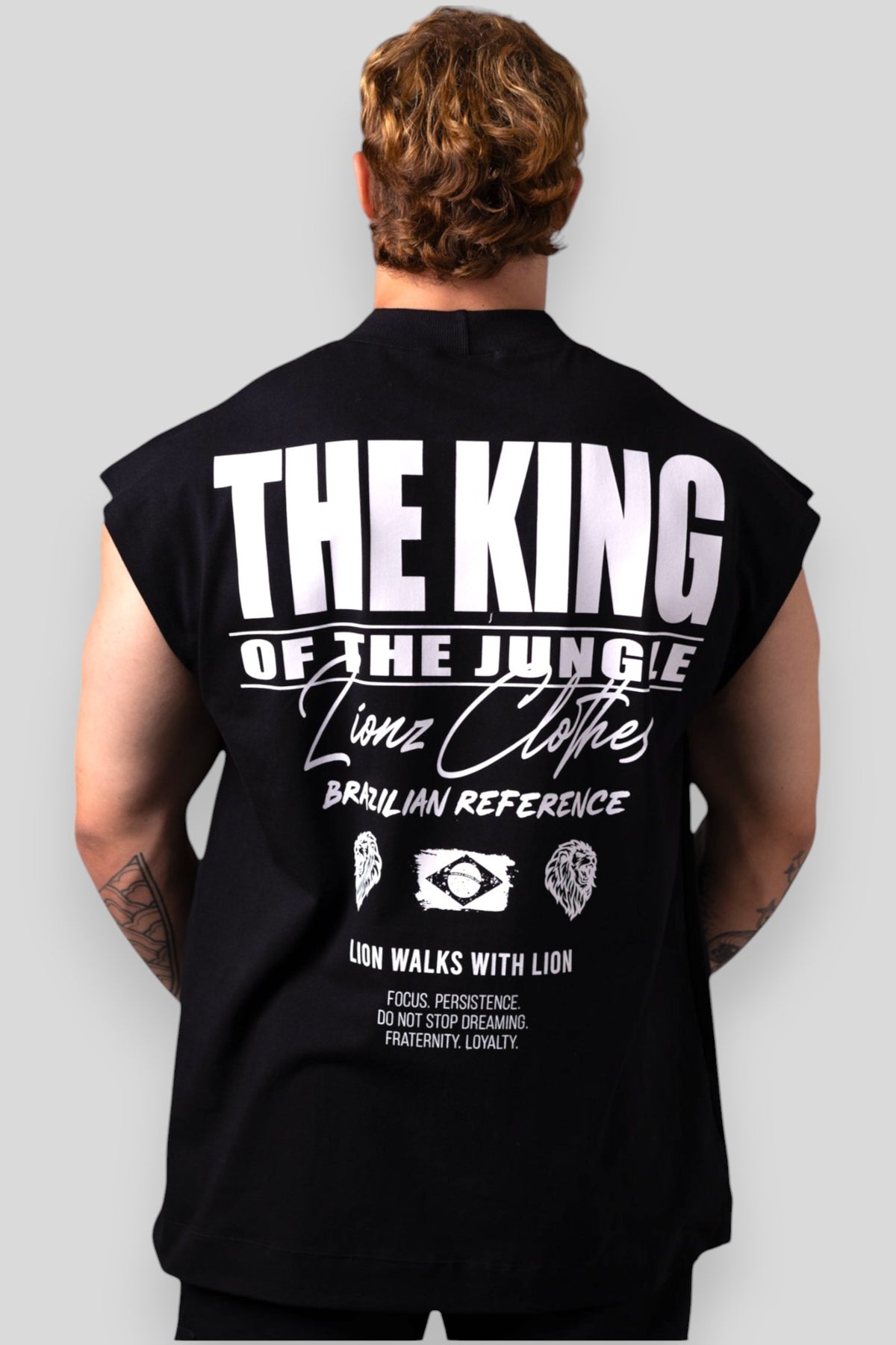 Regata Tanke The King - Preta