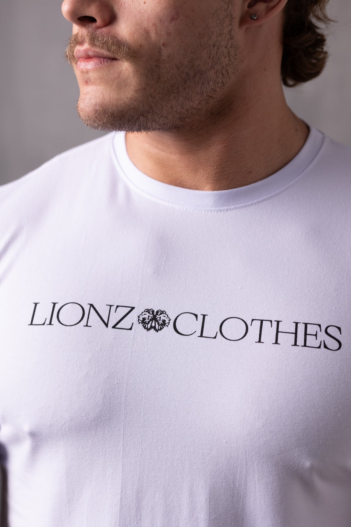 Camiseta Slim LionzClothes - Branca