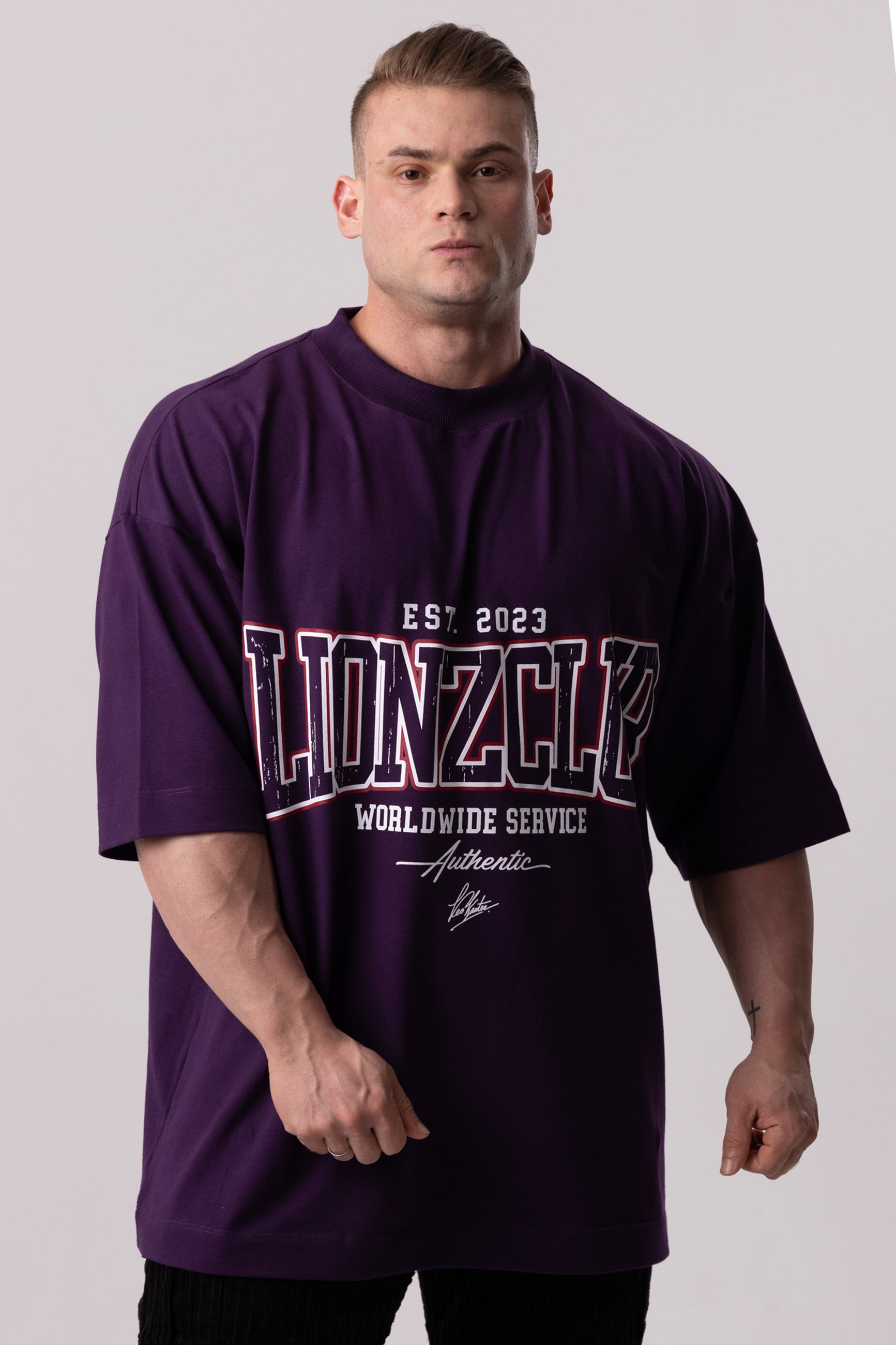 Camiseta Oversized College - Roxa
