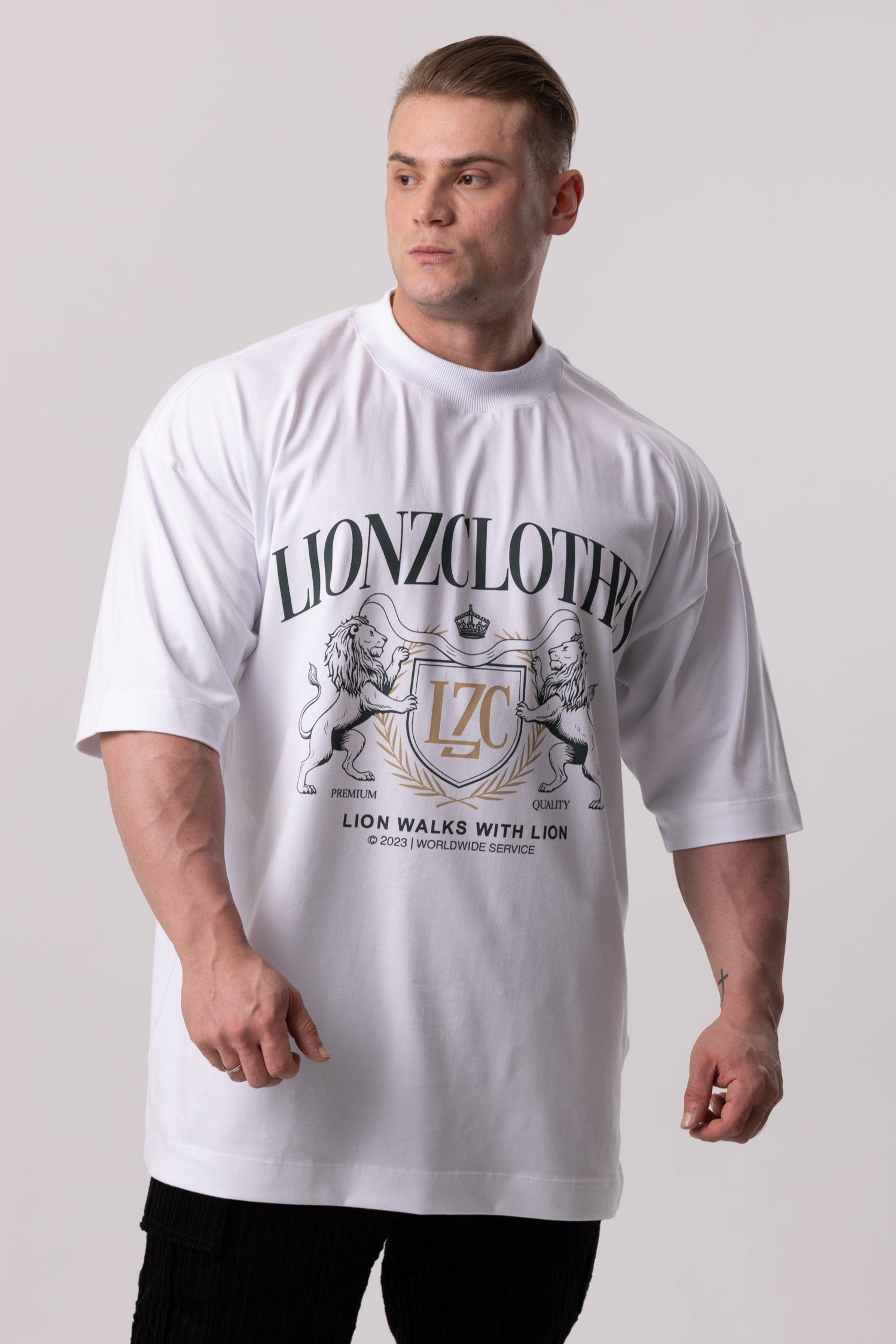 Camiseta Oversized LZC - Branca