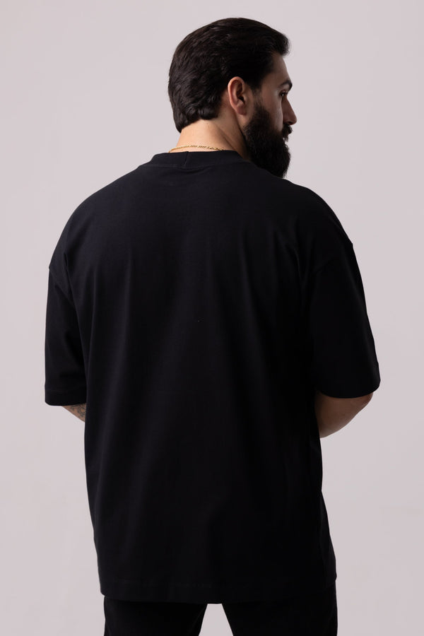 Camiseta Oversized Pingente - Preta