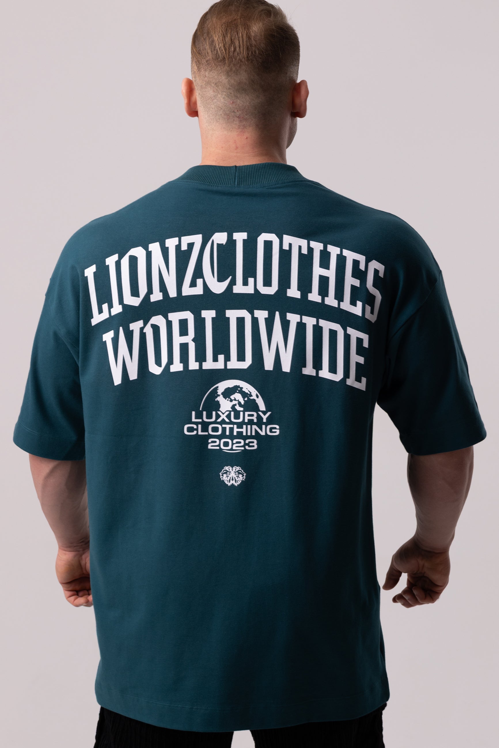 Camiseta Oversized Worldwide - Málaga