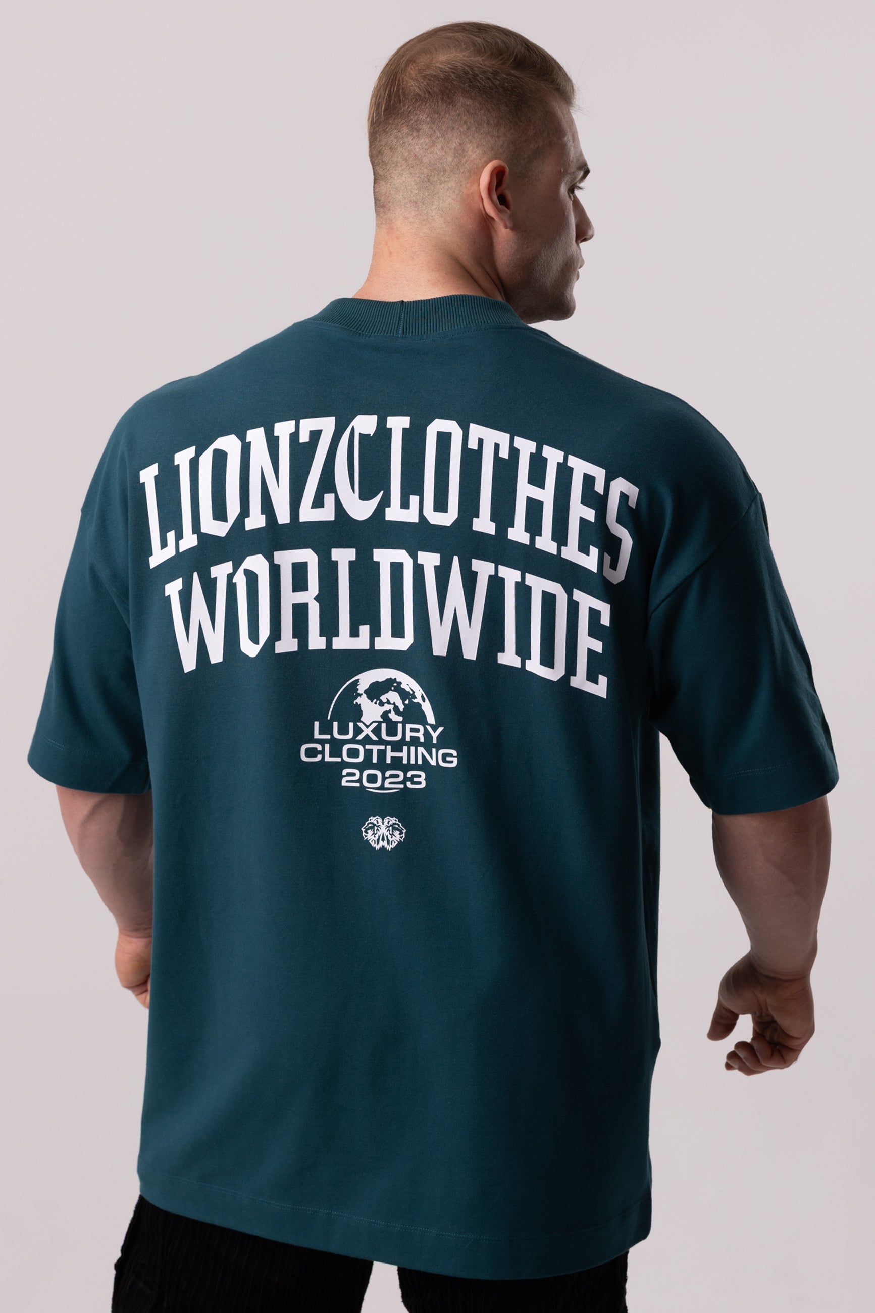 Camiseta Oversized Worldwide - Málaga