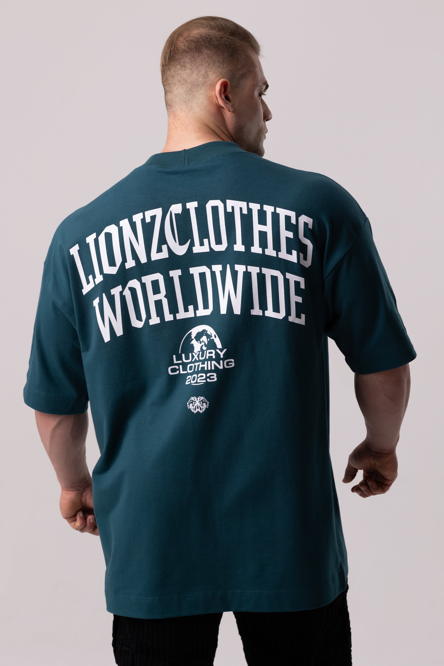 Camiseta Oversized Worldwide - Málaga