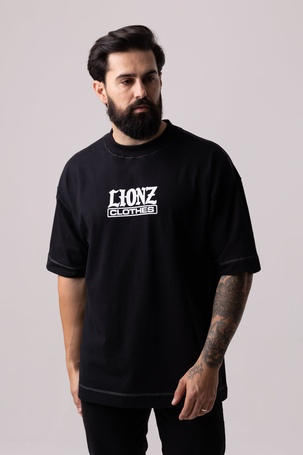 Camiseta Oversized Unic - Preta Contraste