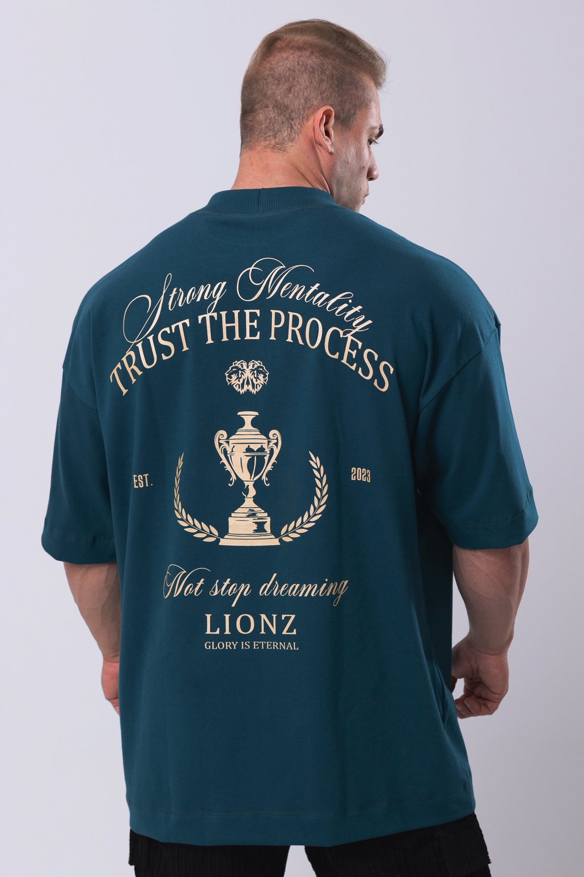 Camiseta Oversized Trust - Málaga