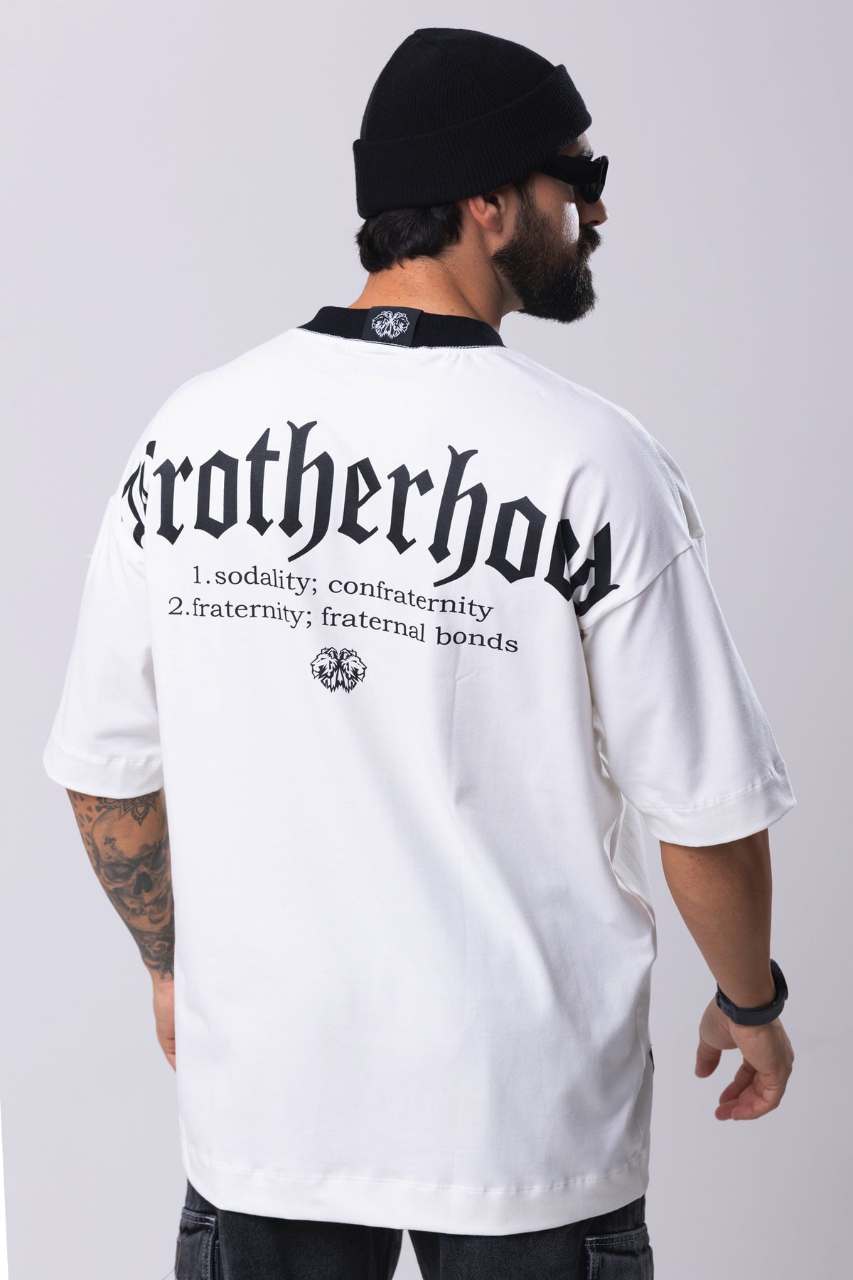 Camiseta Oversized Brotherhood - OffWhite