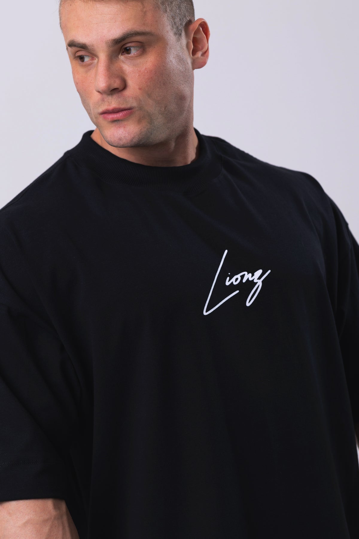 Camiseta Oversized Visionary - Preta
