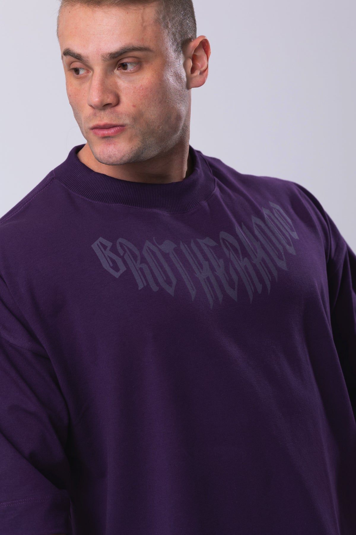 Camiseta Oversized Irmandade - Roxa