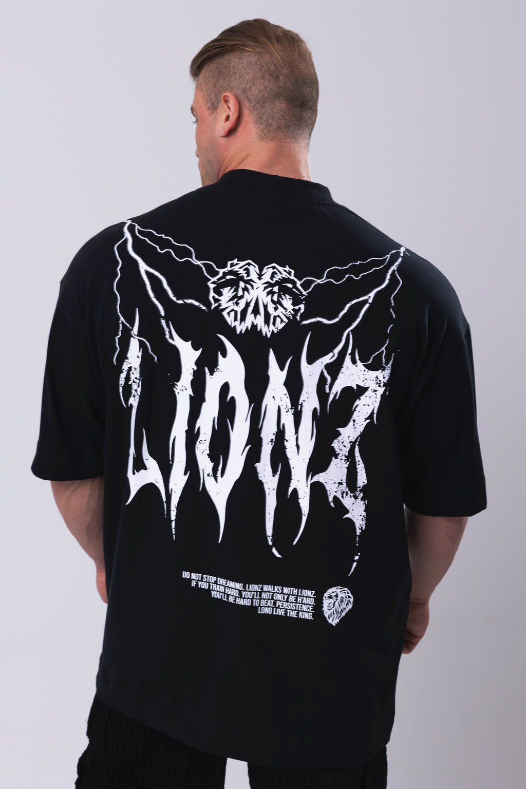 Camiseta Oversized MetalThunder - Preta