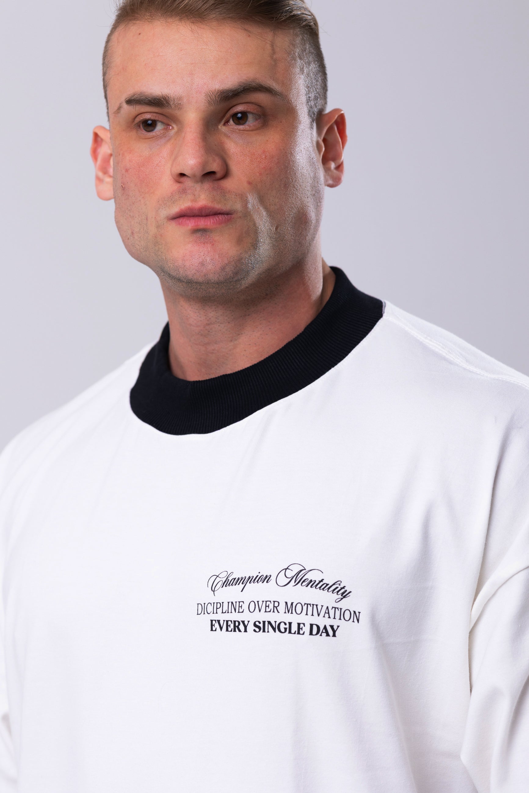 Camiseta Oversized EveryDay - OffWhite&Black