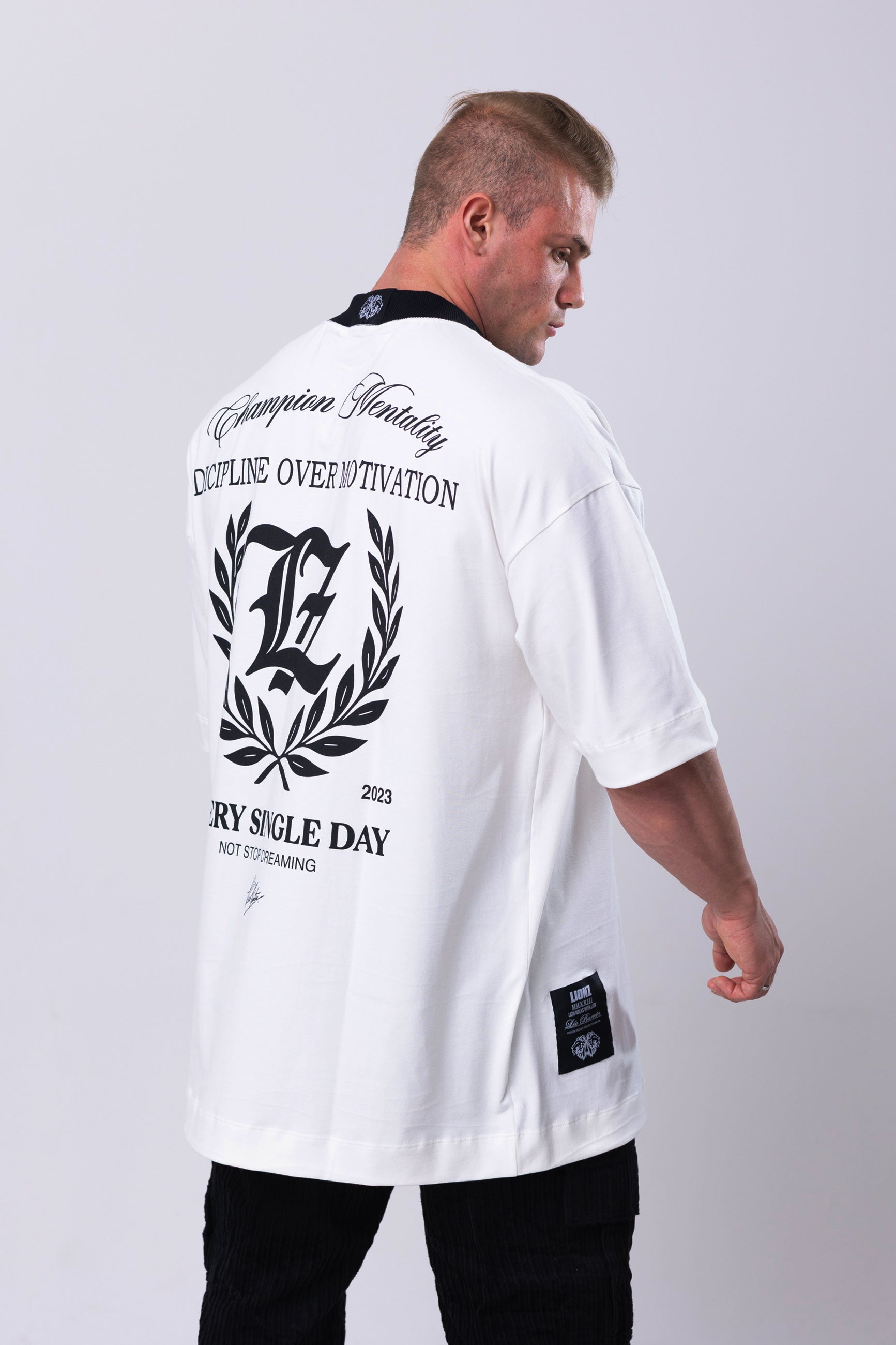 Camiseta Oversized EveryDay - OffWhite&Black