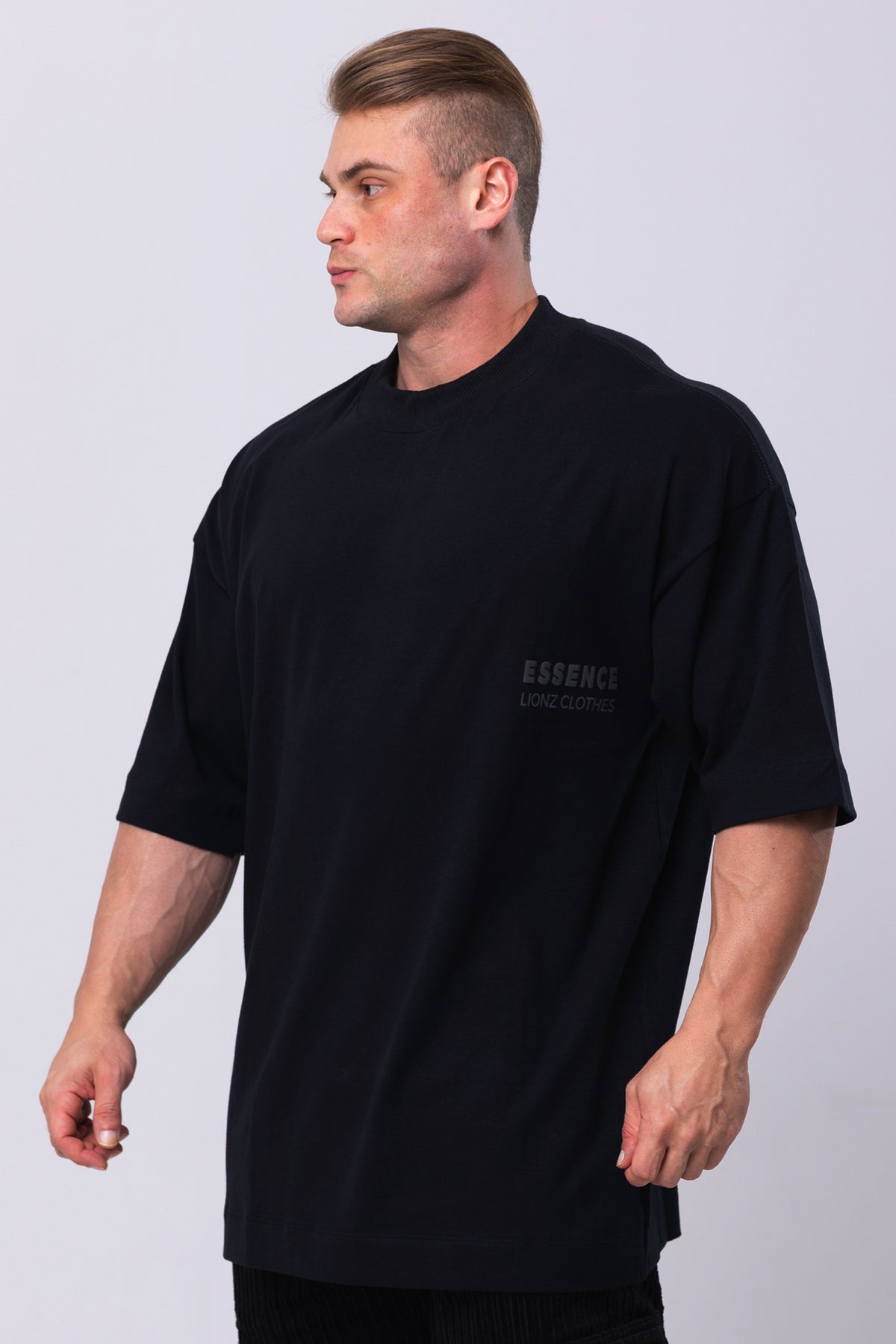 Camiseta Oversized Essence - Preta