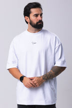 Camiseta Oversized Minimal - Branca