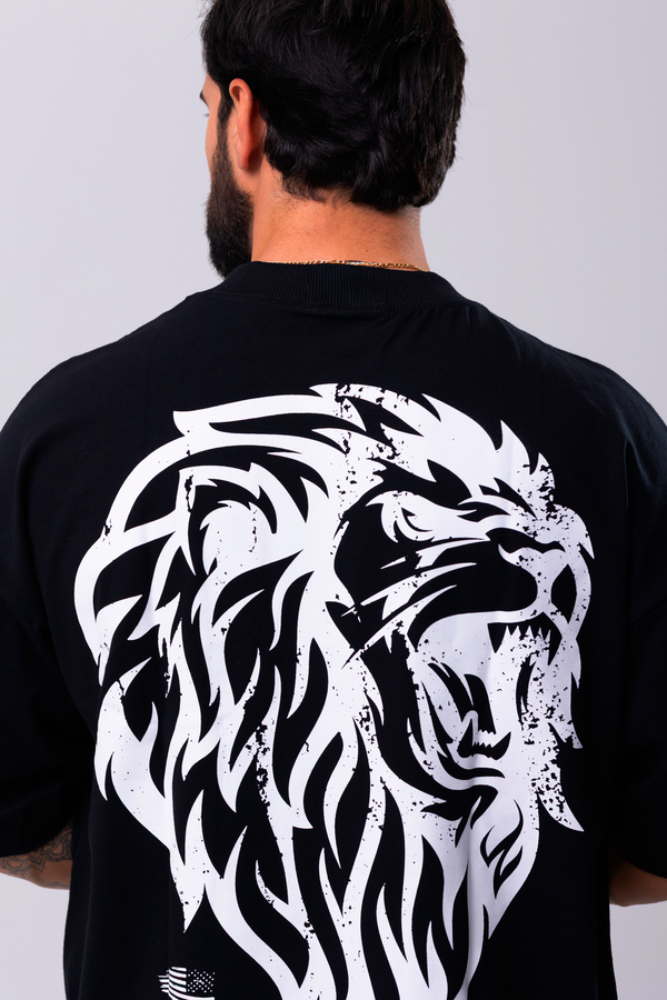 Camiseta Oversized American Lion - Preta