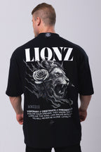Camiseta Oversized Rozes - Preta