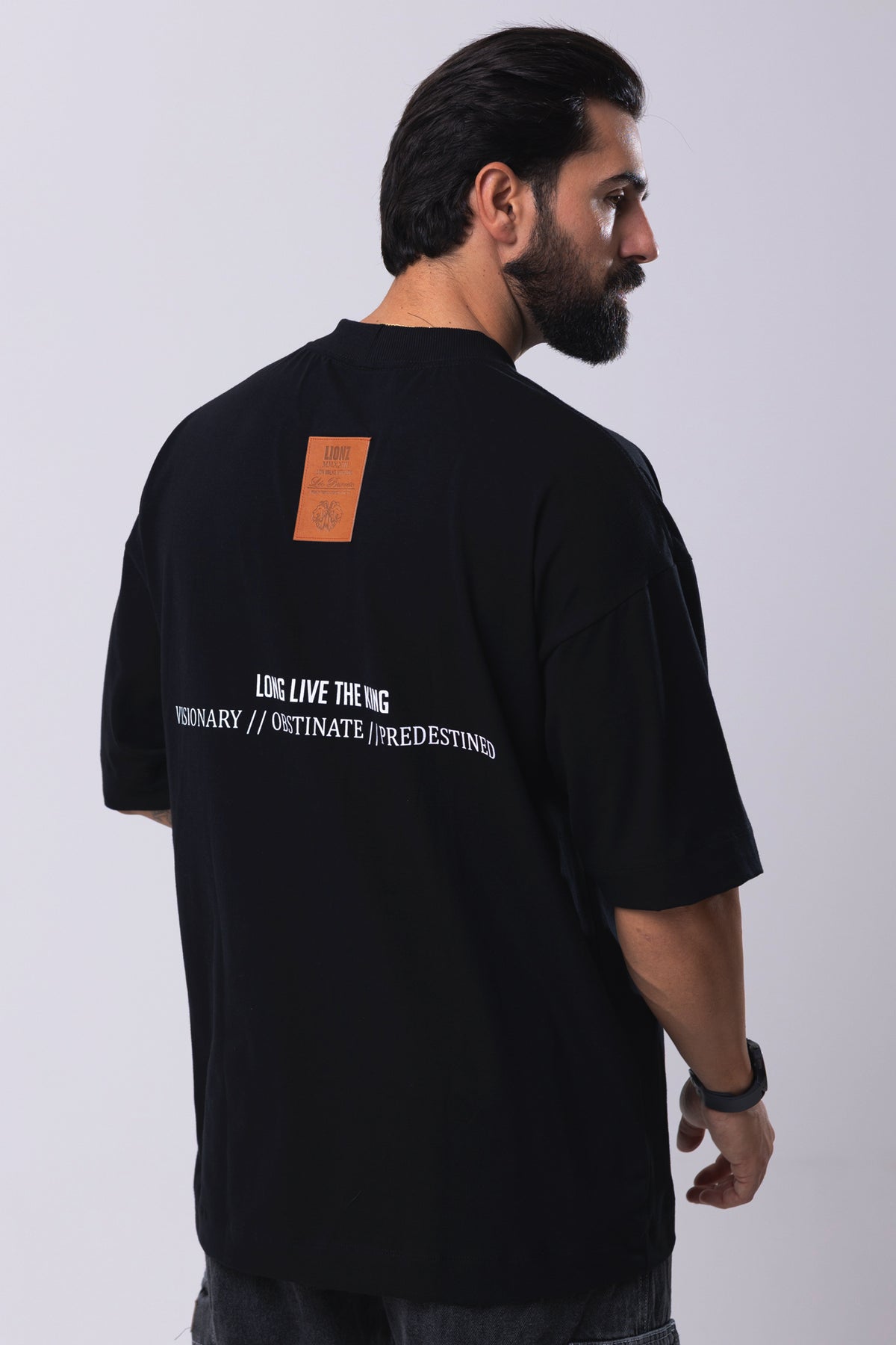 Camiseta Oversized V.O.P - Preta