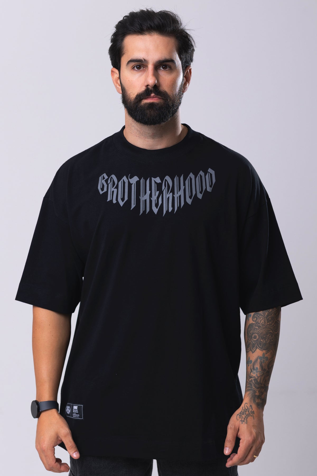 Camiseta Oversized Irmandade - Preta